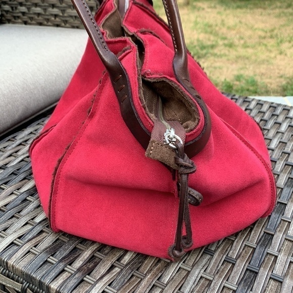 RARE Sofia C Red Suede Bucket Bag - Picture 13 of 16